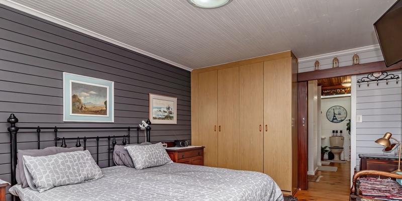 6 Bedroom Property for Sale in Tergniet Western Cape